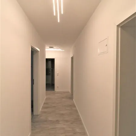 Riverside: Messe/business/fewo Chata