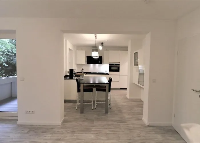 Riverside: Messe-, Business-, Ferienwohnung * Leichlingen