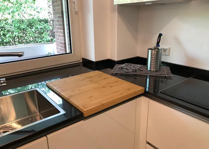 Riverside: Messe-, Business-, Ferienwohnung Lodge *