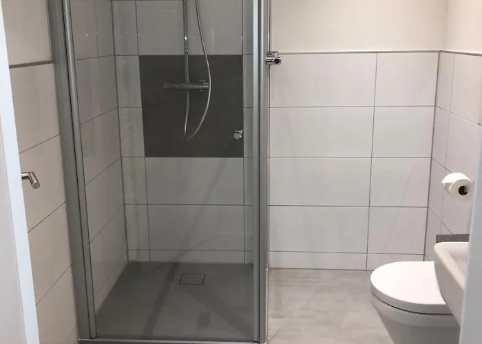 Riverside: Messe-, Business-, Ferienwohnung Lodge *