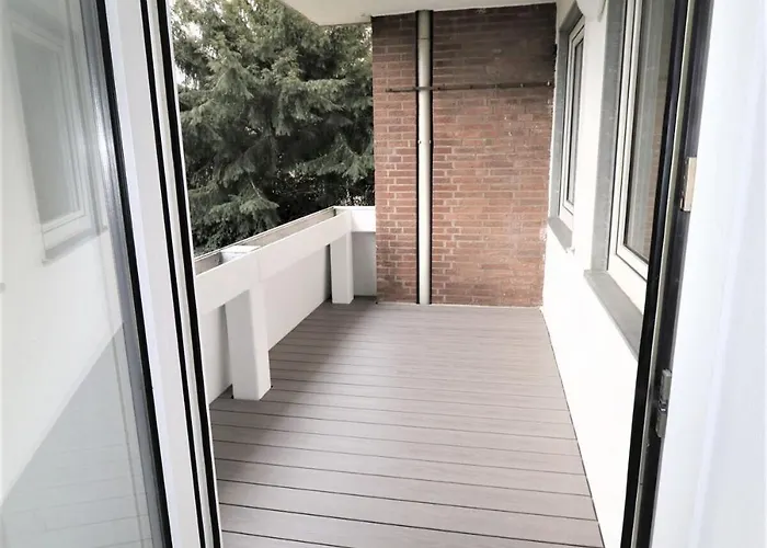 Riverside: Messe/business/fewo Lodge *