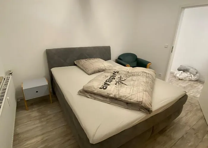 Riverside: Messe-, Business-, Ferienwohnung Lodge Leichlingen